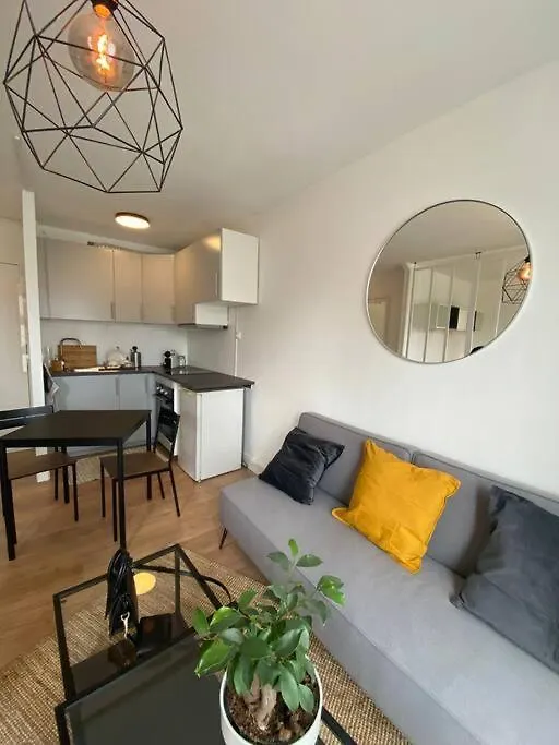 Superbe Studio Avec Parking Gratuit Sur Place Paray-Vieille-Poste